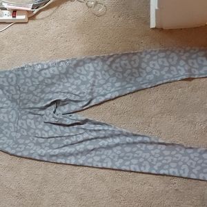Gray cheetah ryderwear leggings